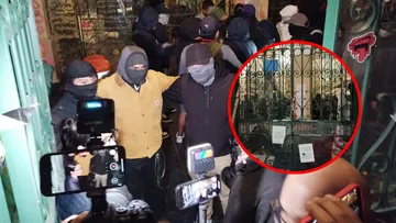 UAEMéx: Intentan desalojar a paristas de la Casa del Estudiante