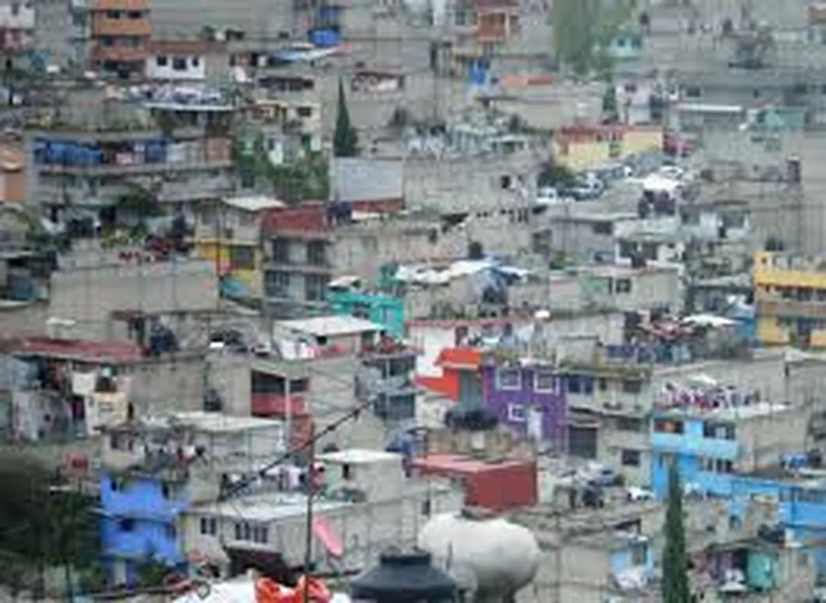 Vecinos se arman contra la delincuencia en Naucalpan