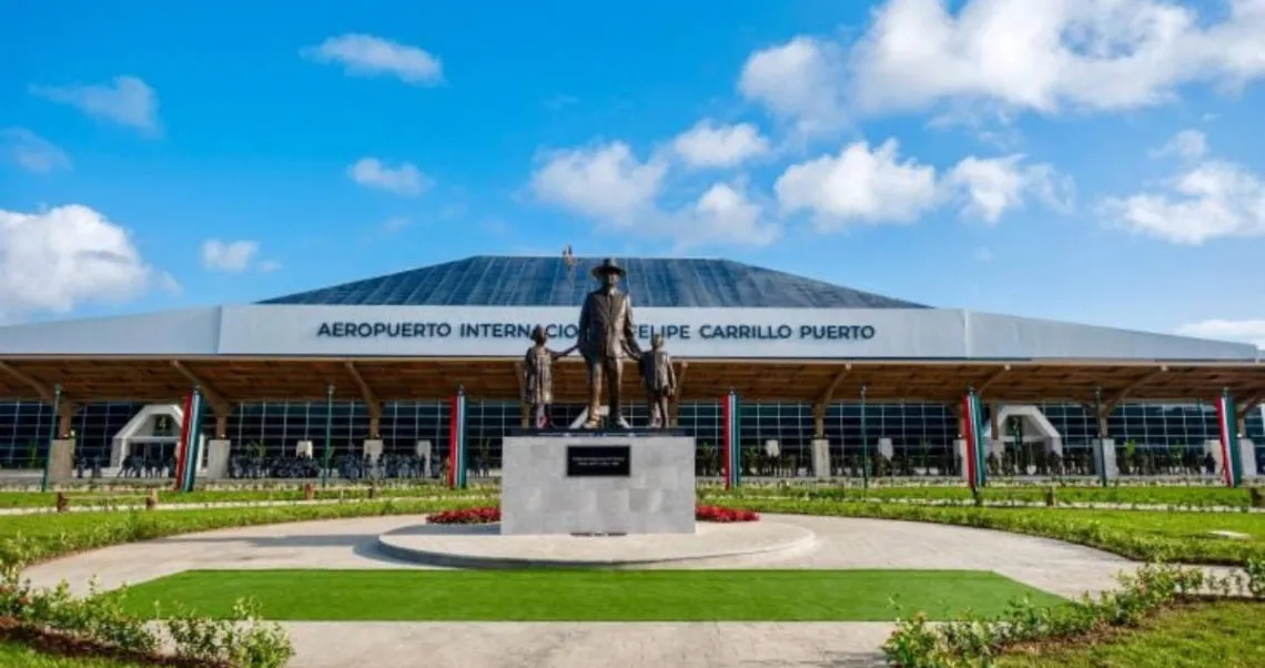 AMLO termina su sexenio con dos aeropuertos, una refinería y tres trenes; este es su legado