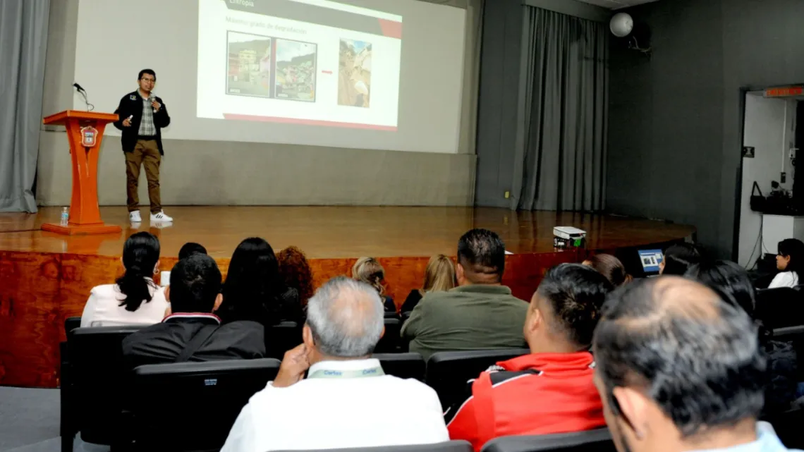 Encabeza DIFEM capacitación para la prevención de riesgos