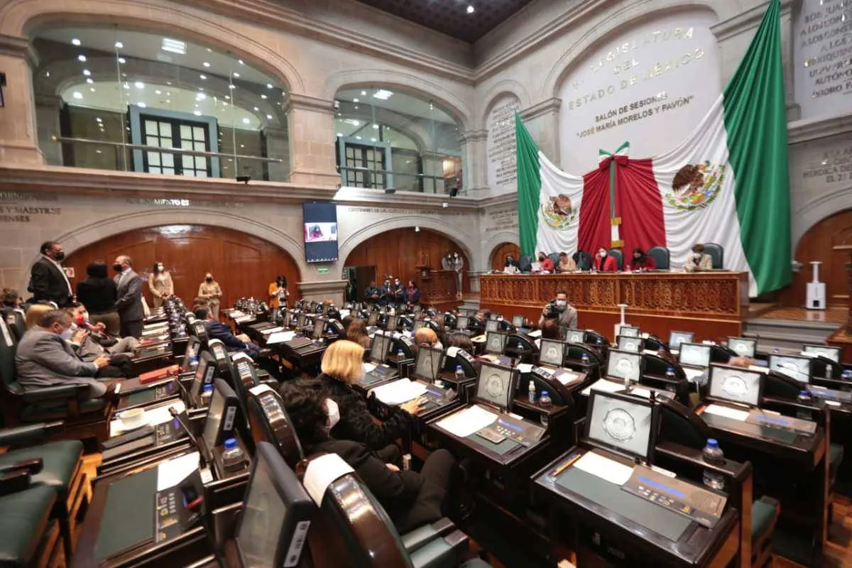 Morena prevé mantener escaños de RP y mayoría en el Congreso