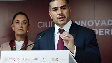 Quien es la defensora de la Cuarta Transformación para la elección de presidente el próximo año por parte de Morena aseguró que el exsecretario de Seguridad Ciudadana Capitalina "no tuvo nada que ver con la construcción de la llamada Verdad Histórica. Foto: La Jornada