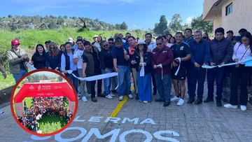 Miguel Ramírez entrega obras en San Pedro Huitzizilapan en Lerma