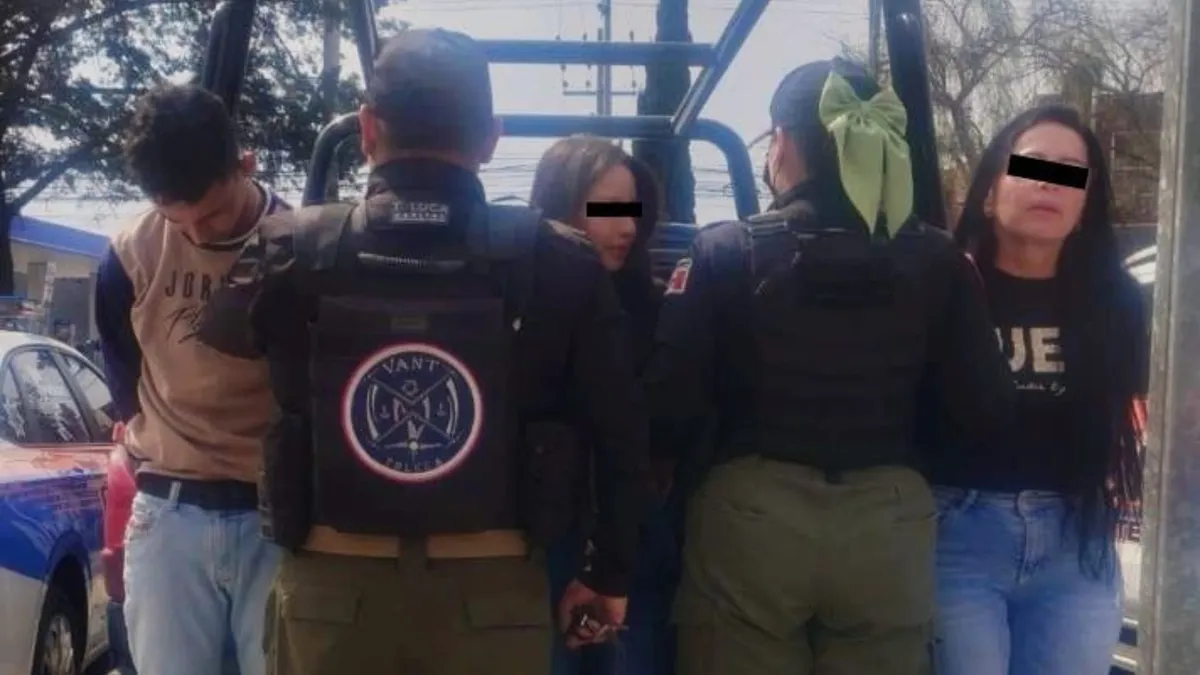 Capturan a tres sospechosos de robo a casa habitación en Toluca