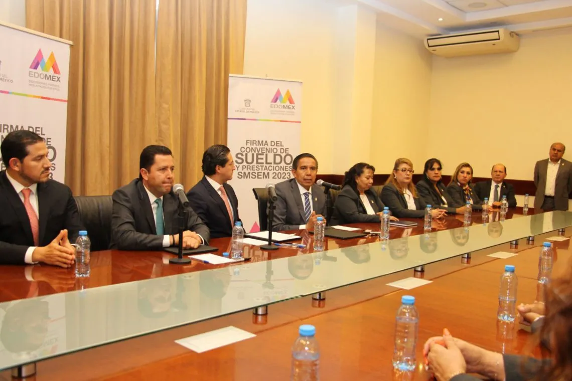 Maestros del Edomex recibirán aumento salarial de 11.7%