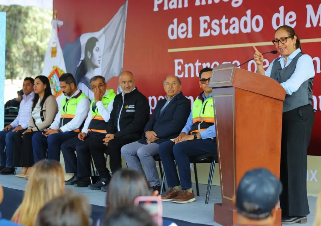 Ecatepec registra histórica inversión en pavimentación de vialidades