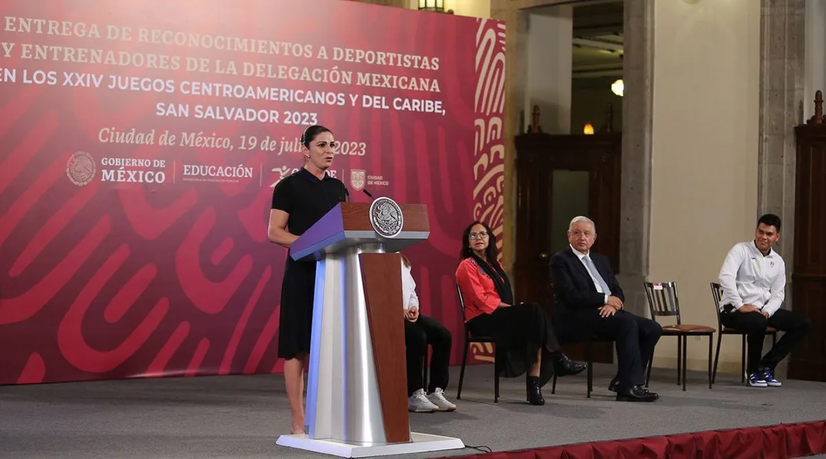 Foto de Ana Gabriela Guevara, titular de la Conade.