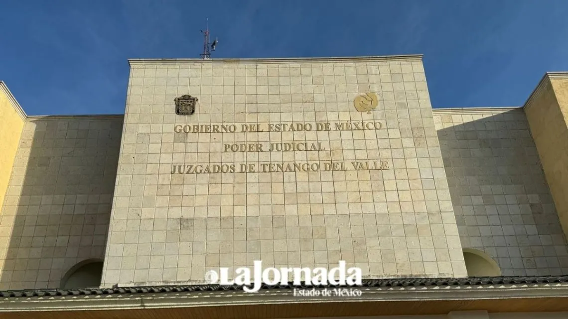 Santiago Tianguistenco: Acusan a alcalde con licencia, a su hermana y esposa de extorsión