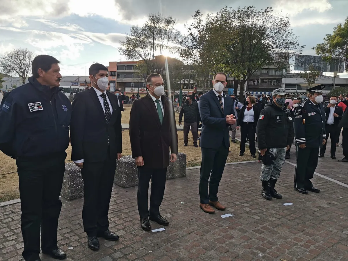 Realizan Operativo Rastrillo en la zona Terminal de Toluca