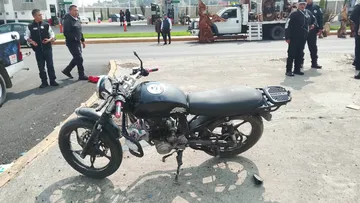 Persecución en Zinacantepec termina con un detenido que viajaba con sustancias ilícitas