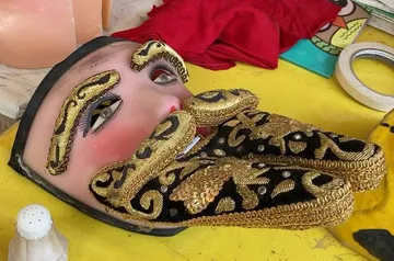 Chimalhuacán: Mascareros moldean una tradición popular
