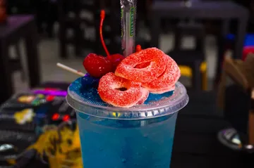 Venta de “pitufos y micheladas” serán regulados en Toluca