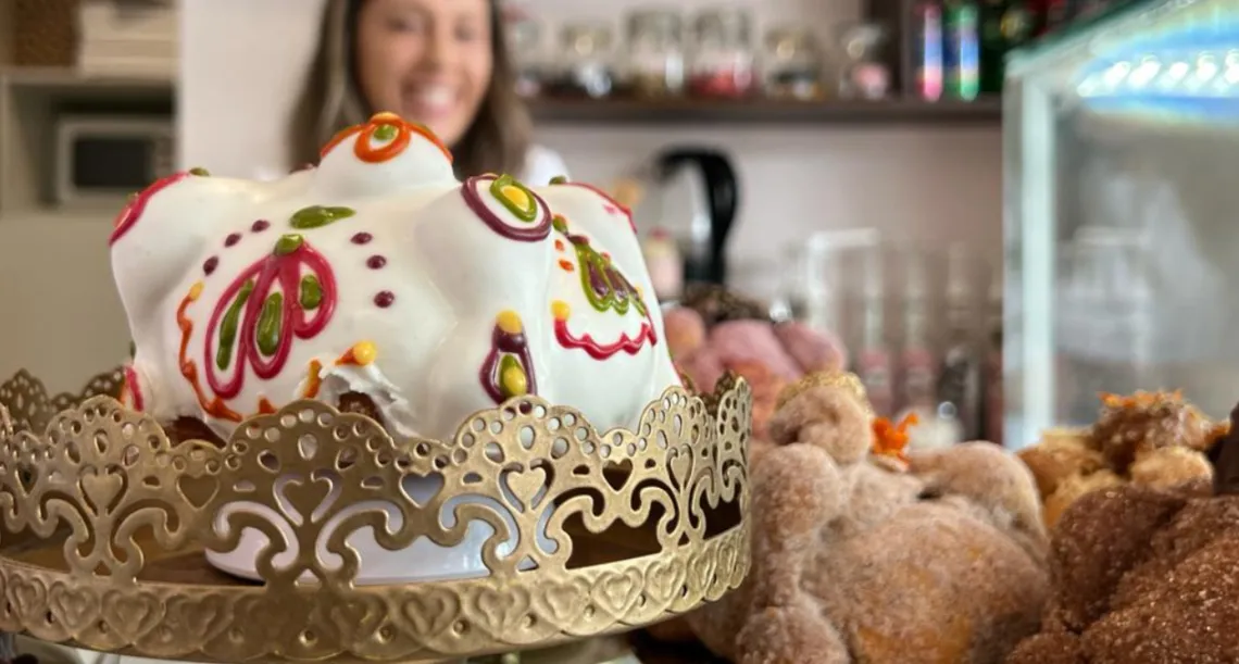 Pan de hojaldra con alfeñique, una combinación explosiva 