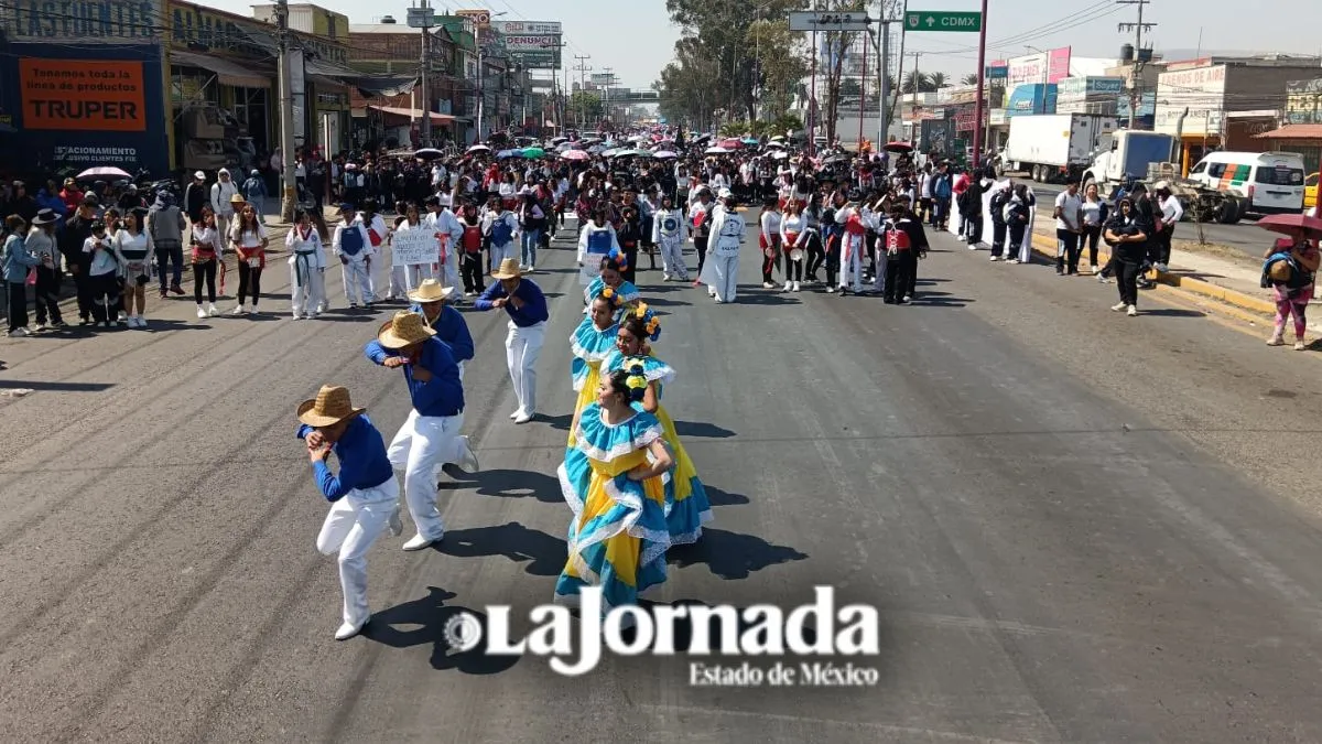 México-Texcoco cerrada en su totalidad por movilización docente y estudiantil