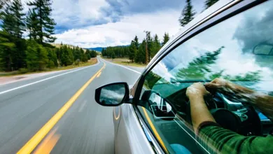 Autoridades emiten recomendaciones para viajar seguro por carretera.