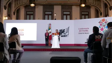 Raquel Buenrostro presenta el informe sobre sanciones y denuncias contra funcionarios durante el gobierno de Claudia Sheinbaum.
