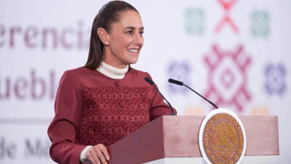 México definió a su selección para los Juegos Olímpicos de Invierno 2026; Sheinbaum encabezó un abanderamiento histórico en Palacio Nacional.