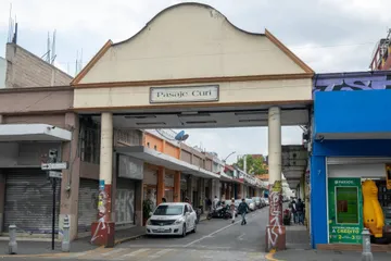 Gobierno de Toluca renueva histórico Pasaje Curi en el centro.