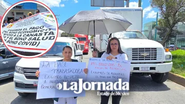 Trabajadores del sector salud bloquean diversos puntos de Toluca y colapsan la ciudad