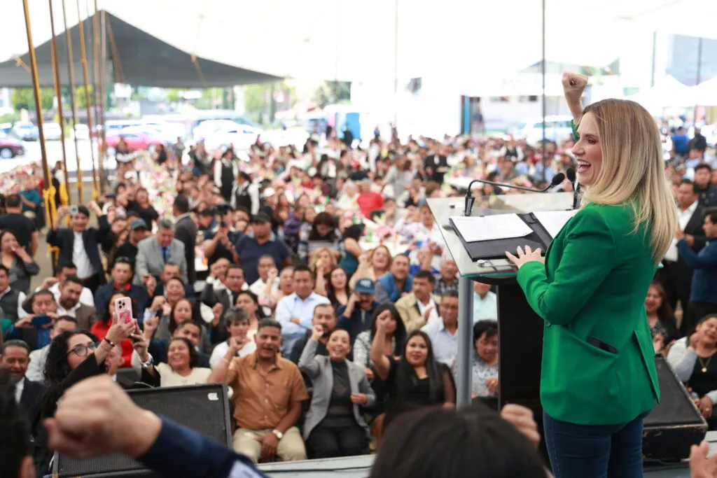 Convoca Romina Contreras a la sociedad a trabajar unidos para que Huixquilucan siga avanzando