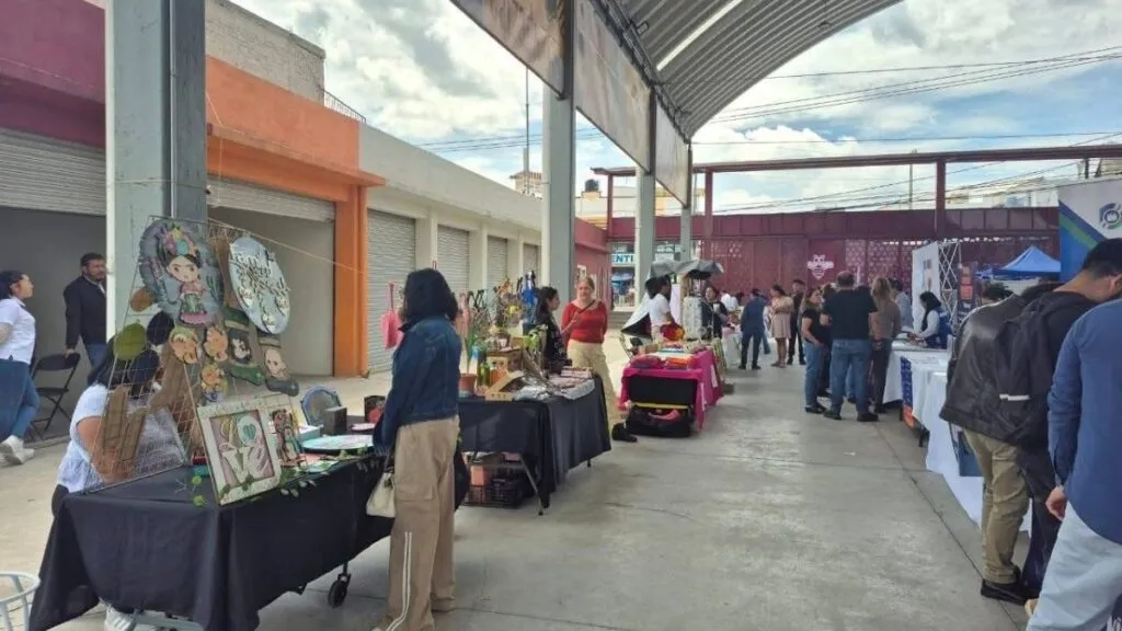 Activistas exigen intervención para frenar operación de La Rústica pese a clausura en Teotihuacán