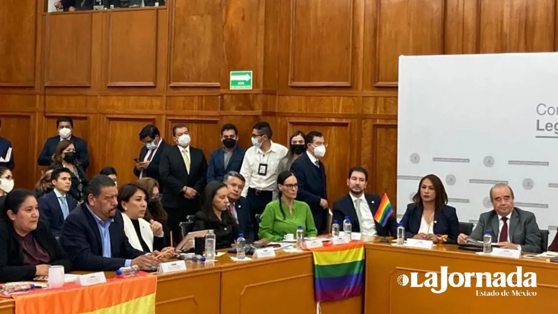 Avalan dictamen de matrimonios igualitarios en comisiones legislativas