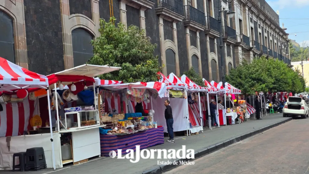 Toluca: Impiden instalación de comerciantes independientes en zona centro