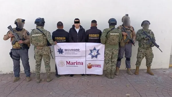 Detienen durante Operación Enjambre a Óscar "N" ex policía de Chicoloapan