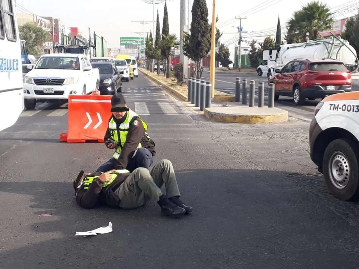 policia-de-tecamac-sale-volando