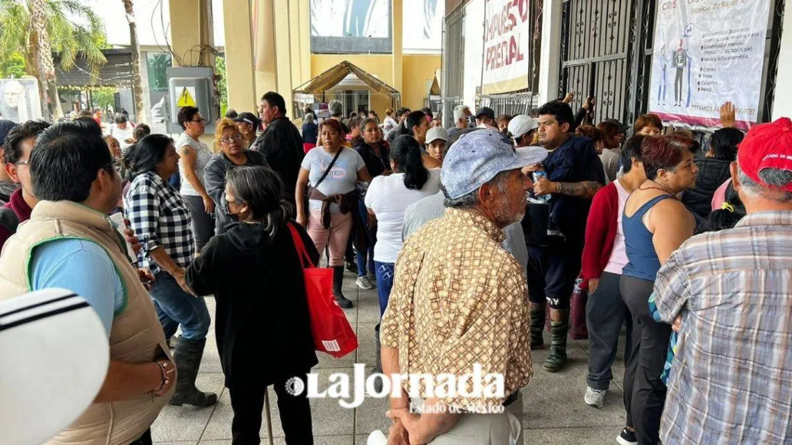 Vecinos de Chalco protestan por inundaciones, llevan seis con sus casas anegadas