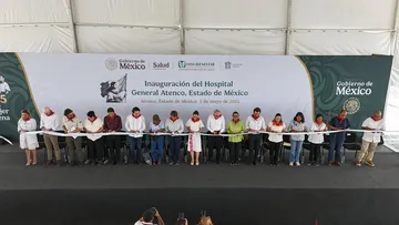 Sheinbaum entrega hospital y universidad a 19 años de la represión en Atenco