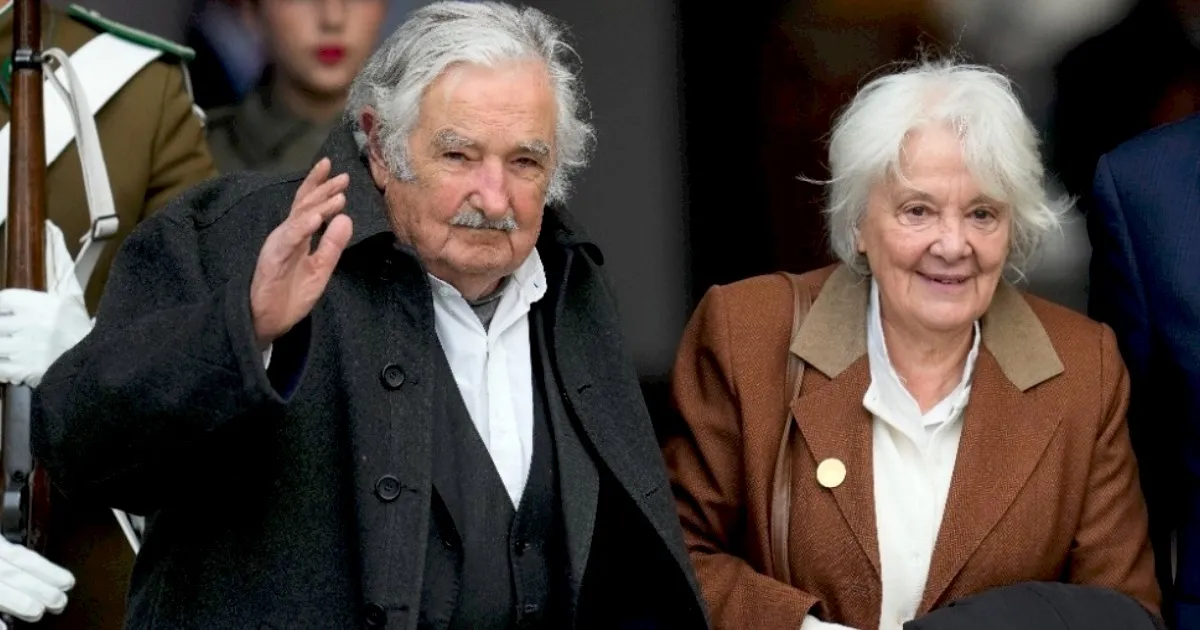 José Mujica anuncia que padece cáncer de esófago