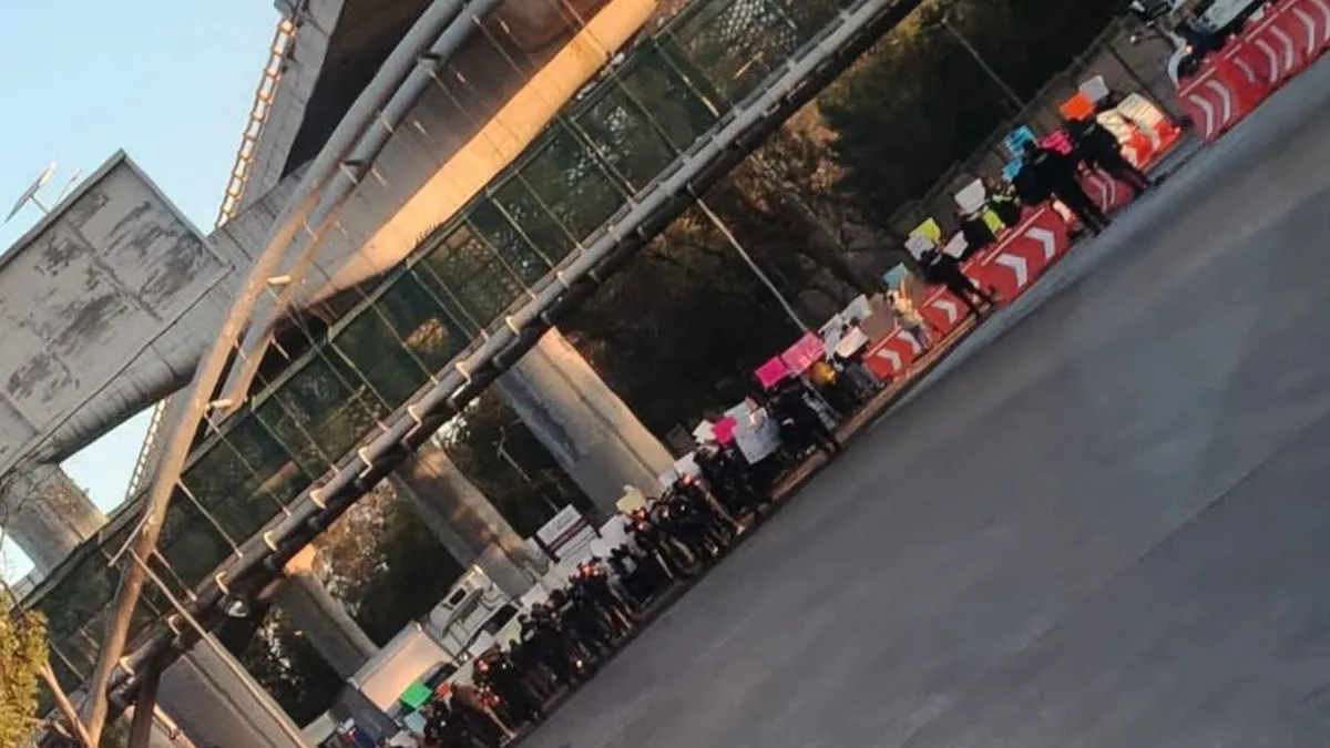 Bloqueo en la México-Cuernavaca, manifestantes cierran la caseta de Tlalpan hoy 27 de marzo [VIDEO]