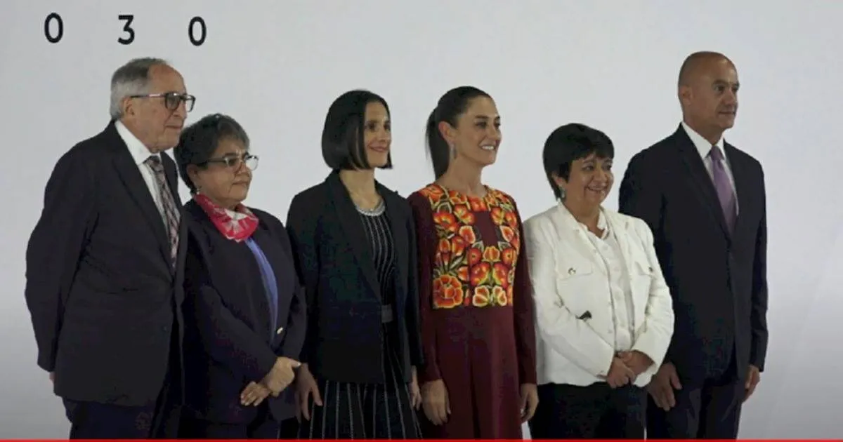 Sheinbaum presenta a los otros seis integrantes de su gabinete; tres de ellos siguen trabajando con AMLO