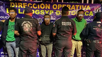 Policías de Toluca detienen a ladrones en Las Américas