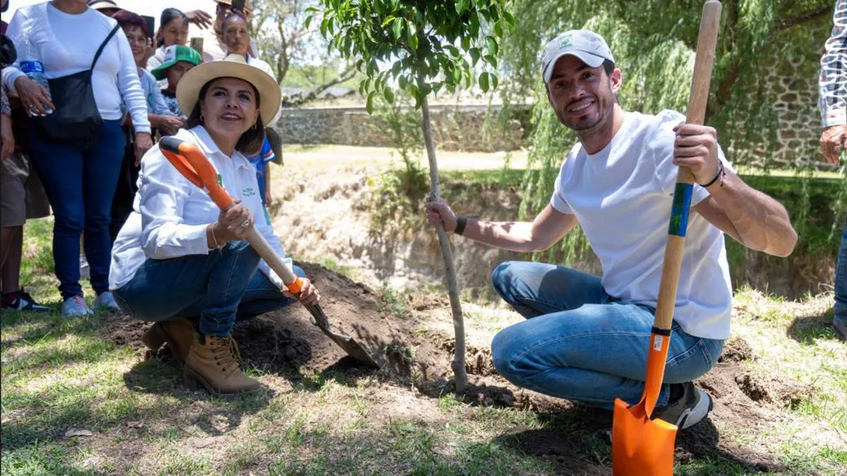 Se reúnen miles de militantes del PVEM en gira de agradecimiento y reforestación