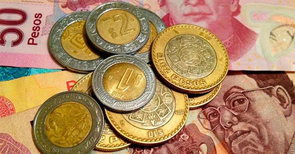 Andrés Manuel López Obrador aseguró que al cierre de su mandato la economía del país se mantendrá estable y fuerte, sin embargo, subrayó, que "se debe tener cuidado" sobre el manejo de las finanzas del país en el mediano plazo. Foto: Especial