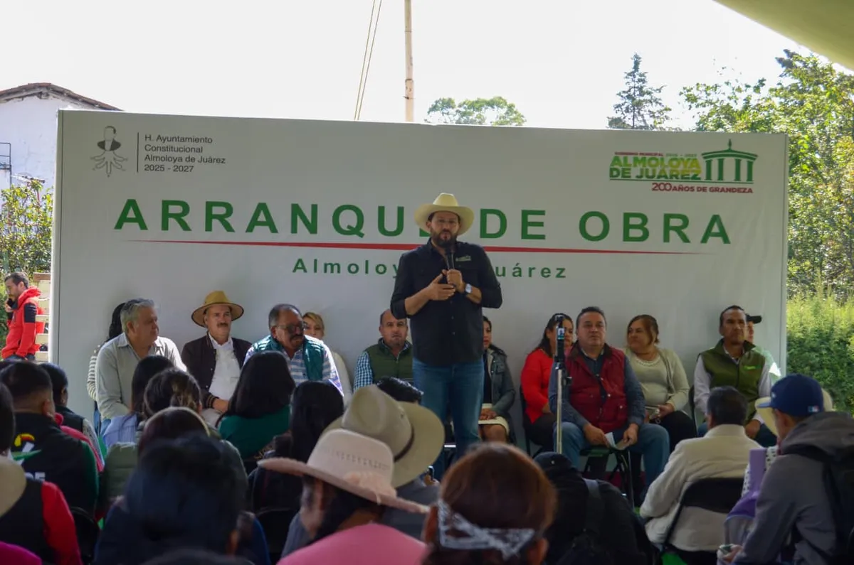 Inicia Adolfo Solis obras para rescatar el Ojo de Agua en Almoloya de Juárez