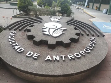 Facultad de Antropología de la UAEMéx realiza paro simbólico