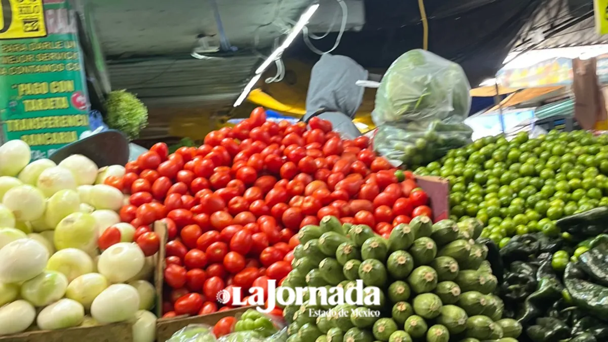 [Recorrido semanal] Sube el jitomate casi 10 pesos en una semana