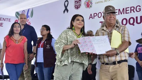Clara Brugada entrega apoyos por 11 mdp a afectados por lluvias