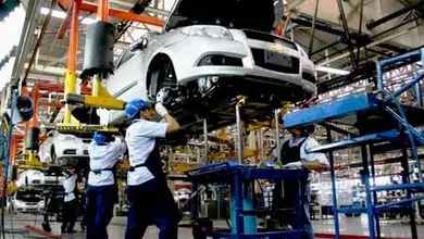 Trabajadores no saben si habrá recortes de personal en empresas de autopartes mexiquenses por alza de aranceles.