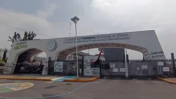 UAEMéx: Asamblea estudiantil de la UAP Chimalhuacán de deslinda de hechos en Casa del Estudiante
