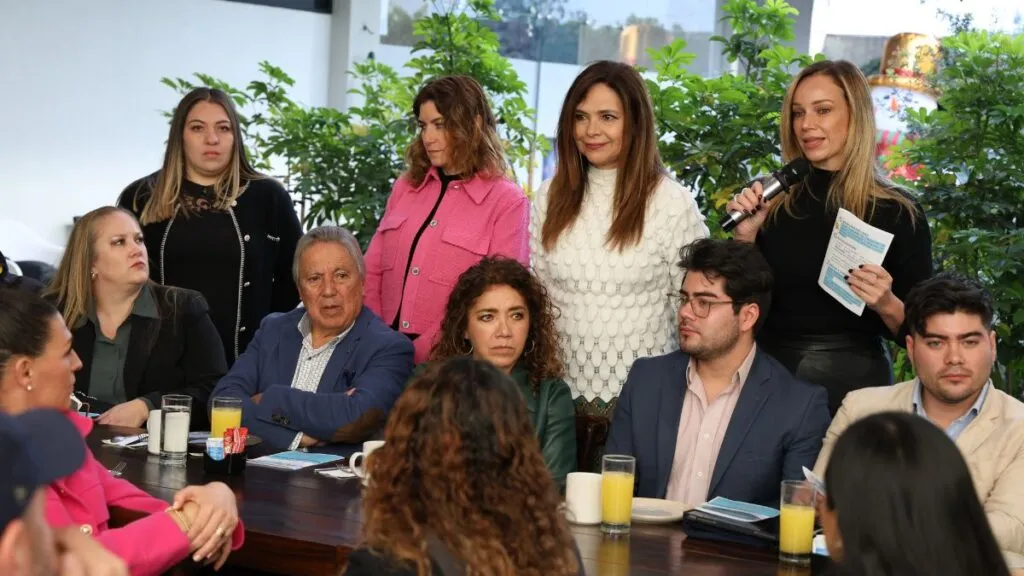 Huixquilucan pone en marcha “Una Navidad sin Frío” para abrigar a la población vulnerable