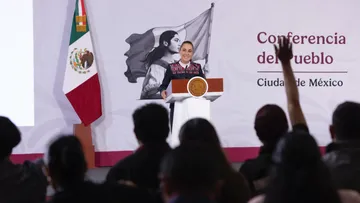 Personal de la Defensa, rescatistas y médicos mexicanos parten rumbo a Venezuela para brindar apoyo humanitario.