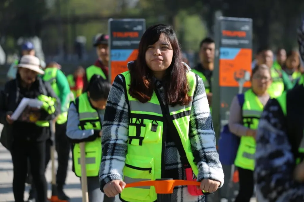 Ecatepec arranca el Programa Camellones Seguros en 19 vialidades