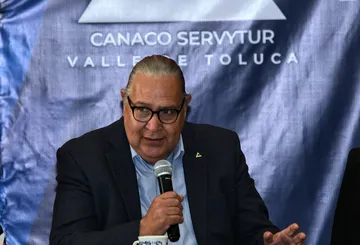En pausa 8 rutas de vuelo hacia el AIT