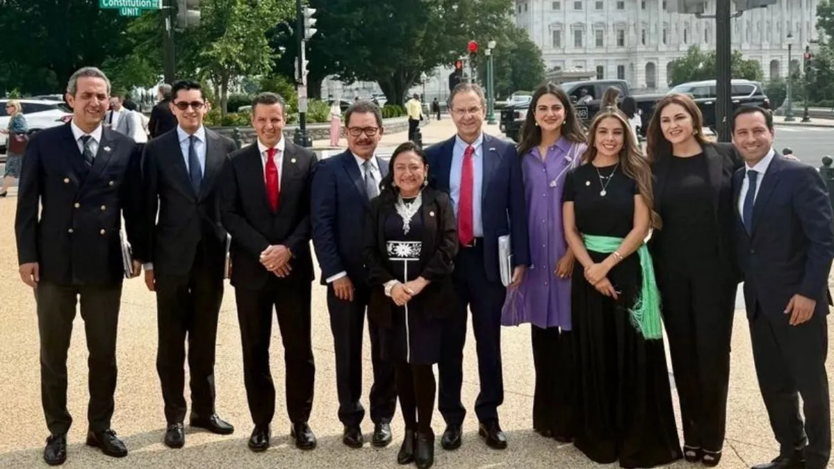 Dialogan legisladores de México y EU sobre impuesto a remesas