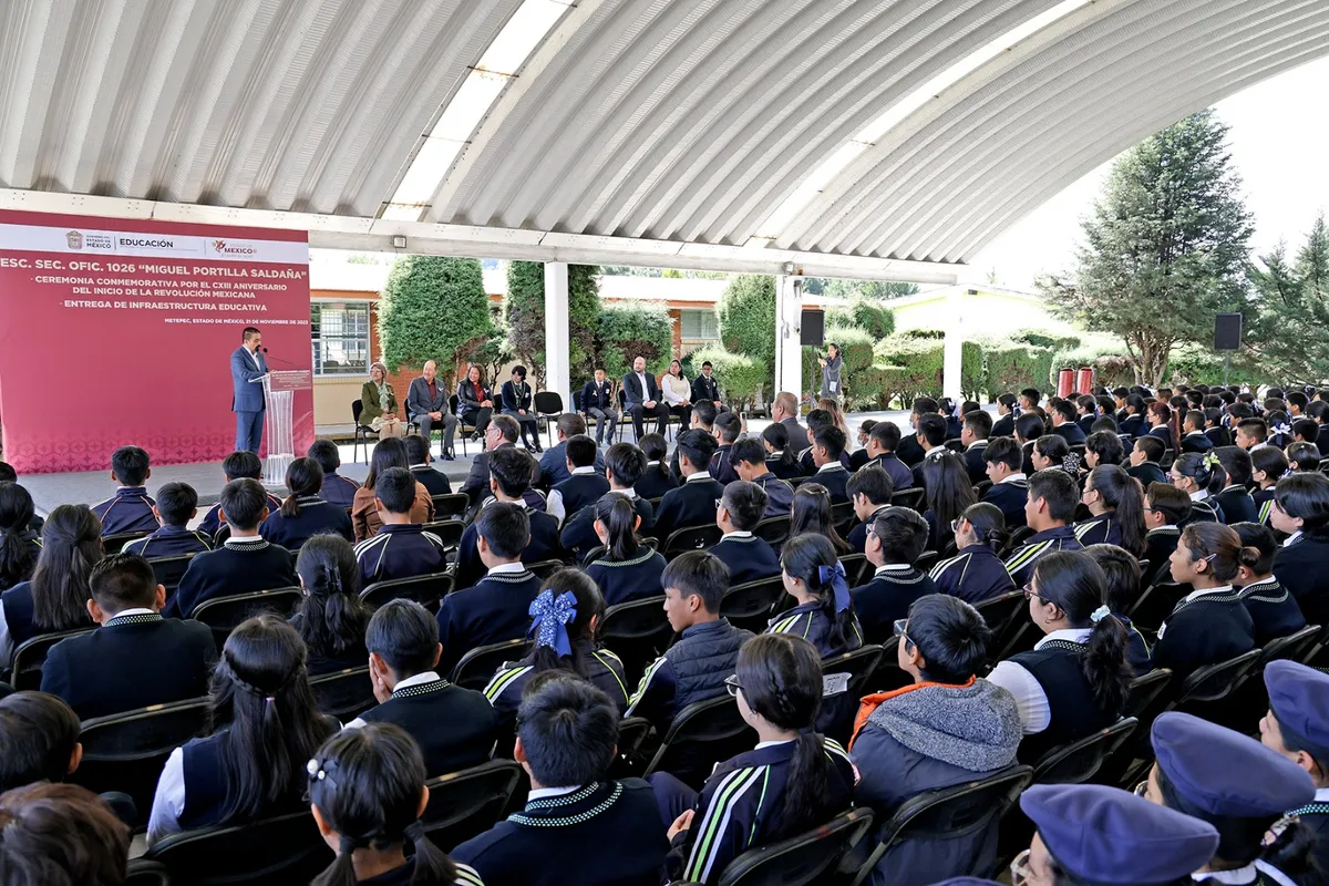 Metepec: Rehabilitan secundaria “Miguel Portilla Saldaña” en beneficio de comunidad estudiantil