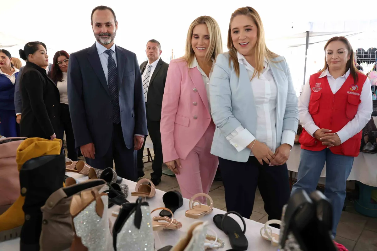 Recibe Huixquilucan a “La ruta del calzado de San Mateo Atenco 2025”